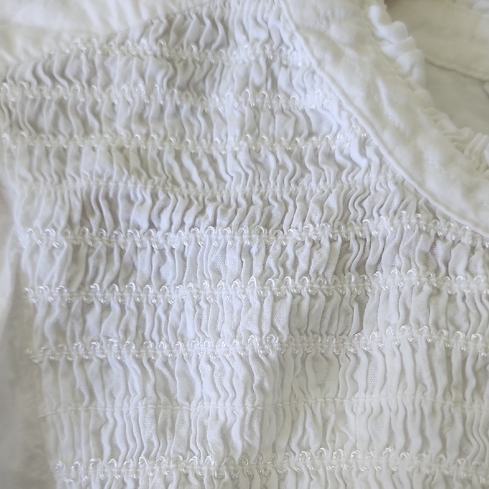 Time and Tru White Textured Smocked Blouse with Tassels Size XL 16-18 - Picture 6 of 9